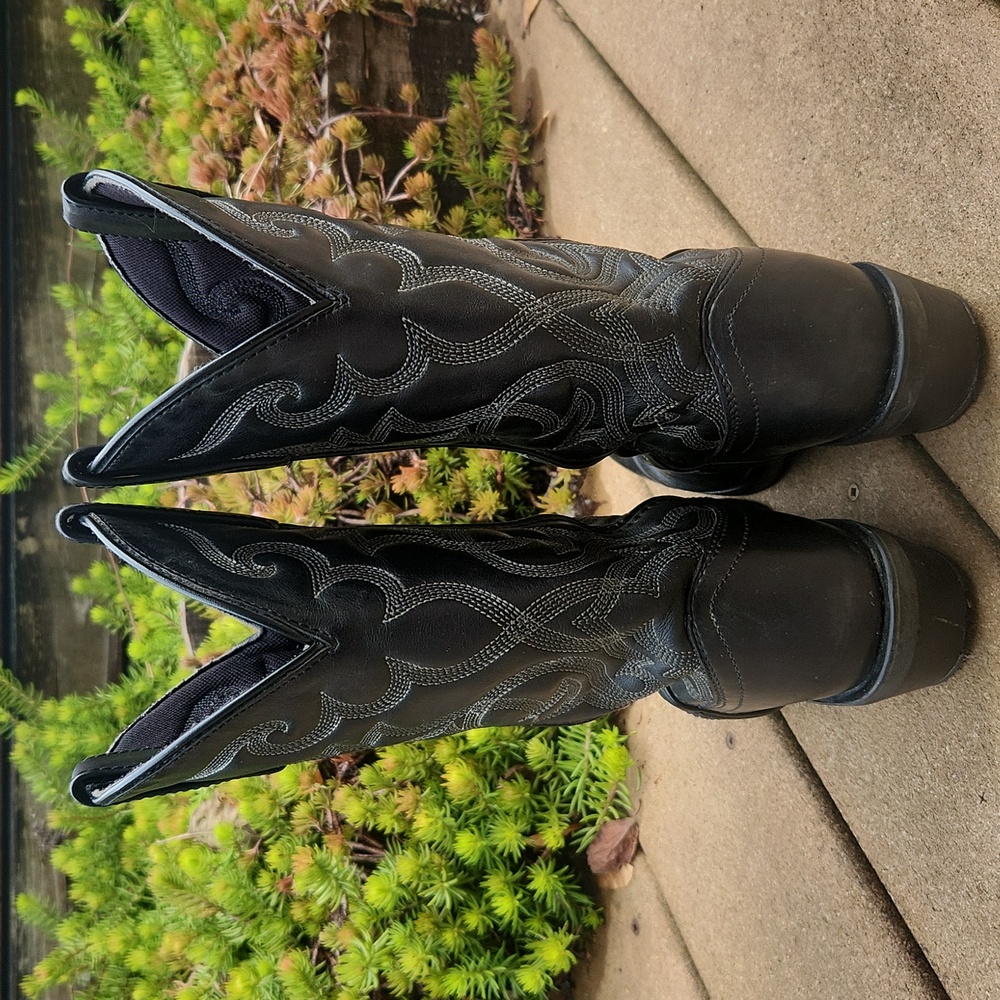 Classic Black Western Cowboy Boots - Women's - Picture 4 of 11